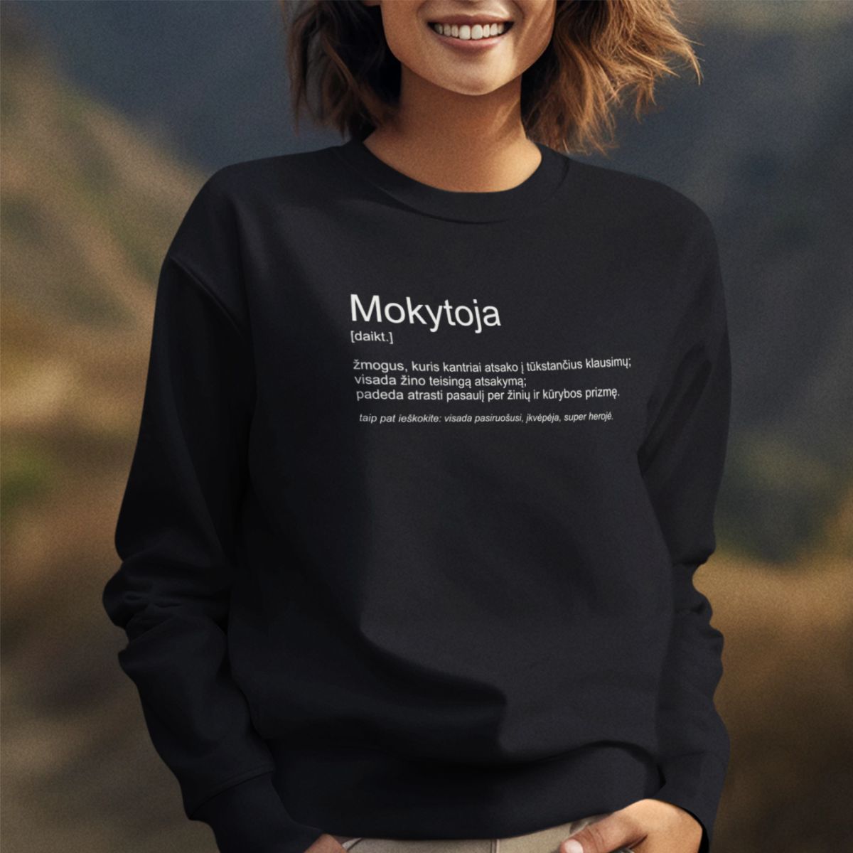 Juodas UNISEX džemperis be gobtuvo "Mokytoja" Pagaminta prekė (M dydis)