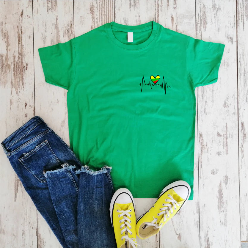 Žali  UNISEX marškinėliai "Lietuva mano širdyje“ (XL dydis). Pagaminta prekė. Greitas išsiuntimas!