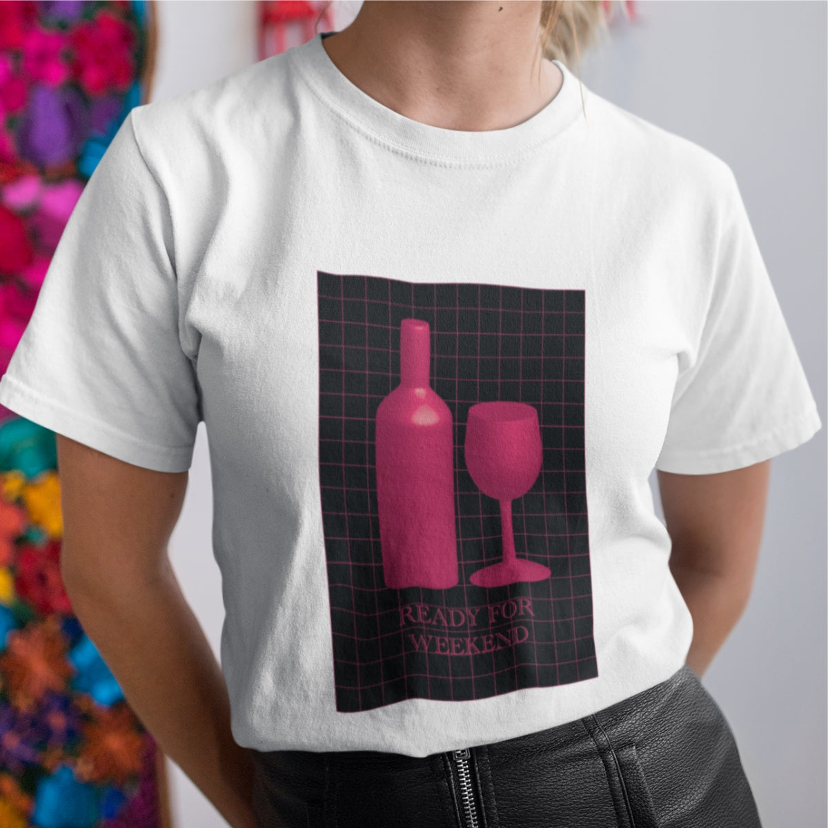 Balti UNISEX marškinėliai su iliustracija "Ready for weekend juodame fone"