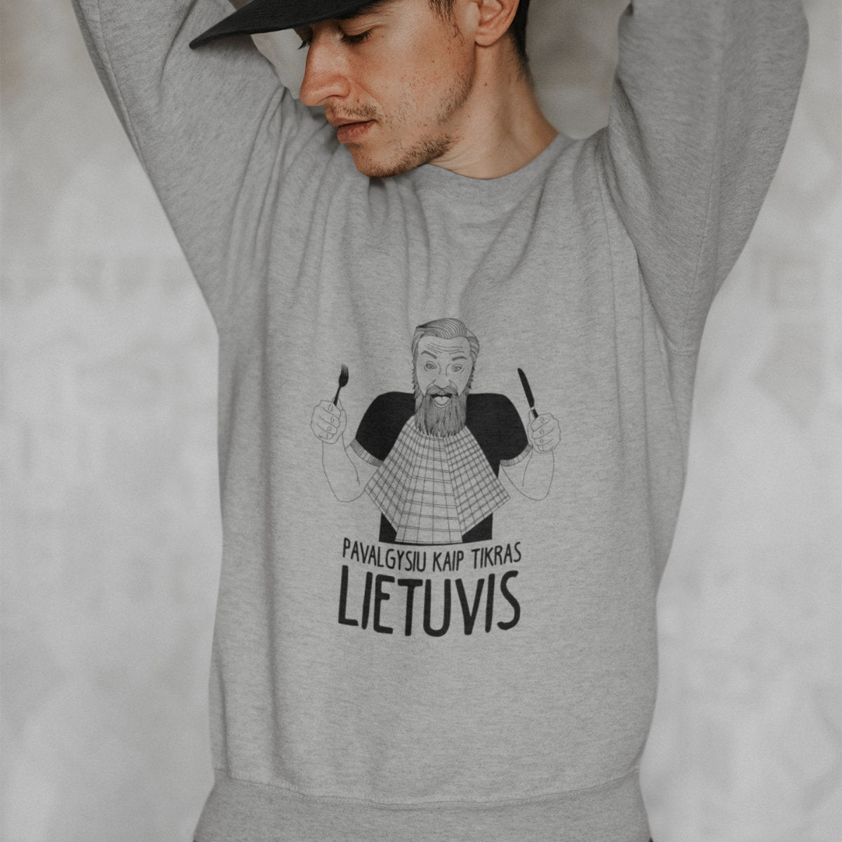 Pilkas melanžinis džemperis be gobtuvo "Pavalgysiu kaip tikras lietuvis"