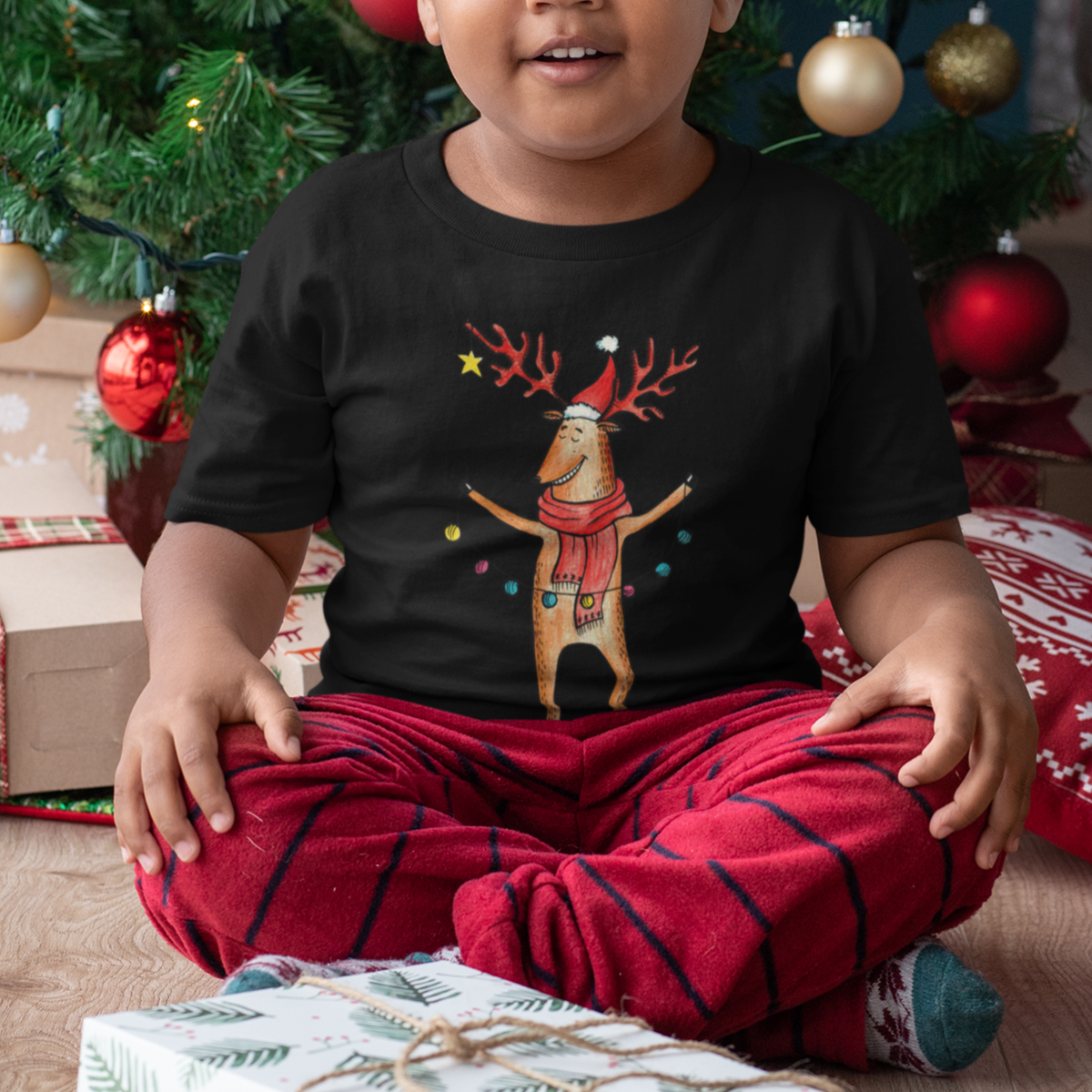 Juodi vaikiški marškinėliai šeimoms "Briedžių šeimyna“ Vaikiškas dizainas