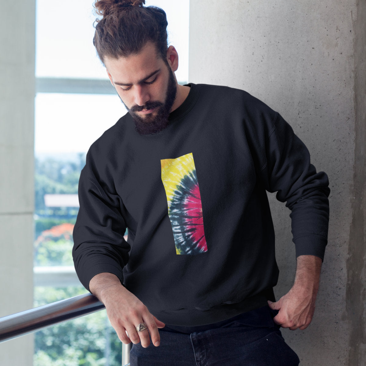 Juodas UNISEX džemperis be gobtuvo "Batikos stačiakampis" Pagaminta prekė (M, XL, 2XL dydis)