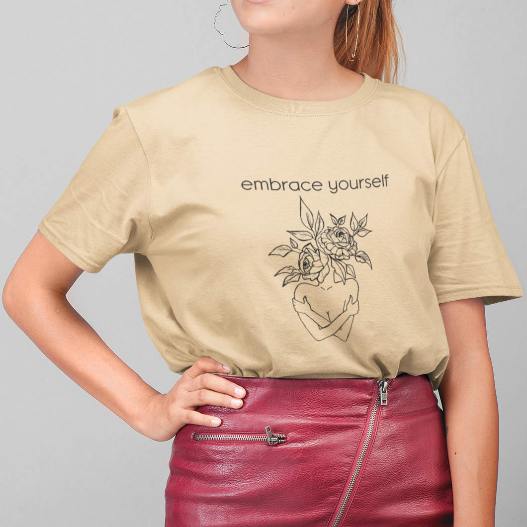 Smėlio spalvos ekologiškos medvilnės marškinėliai "Embrace yourself"