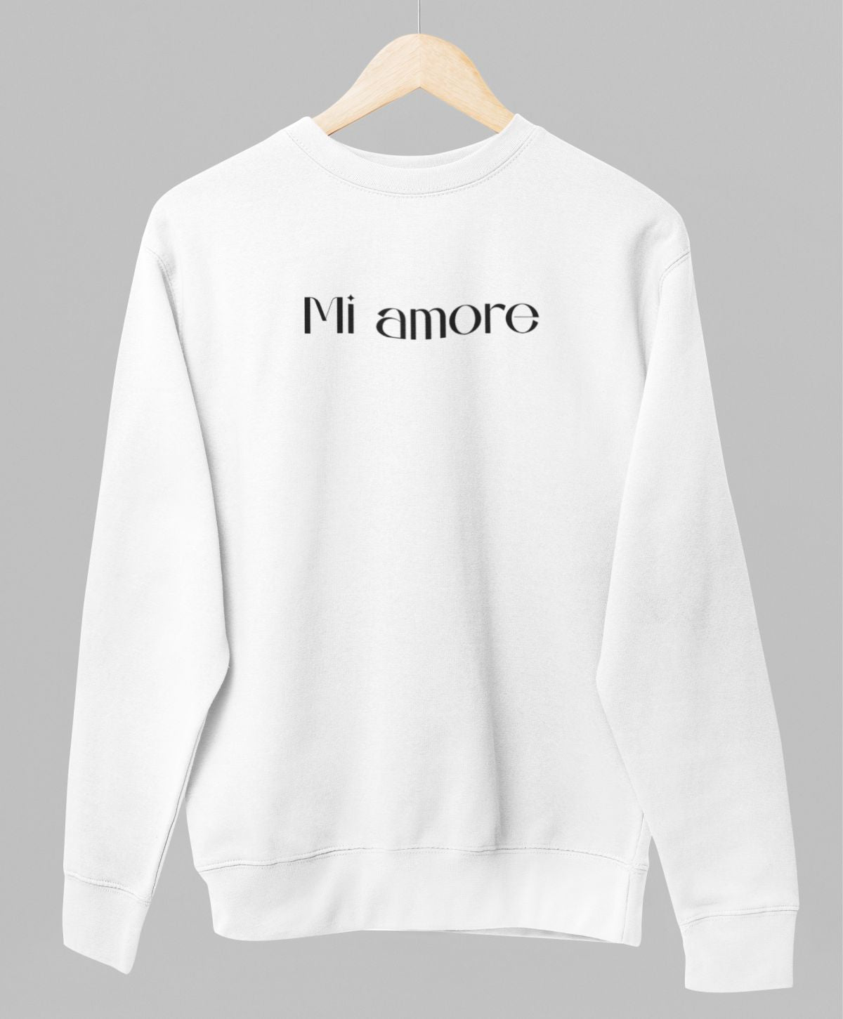 Baltas džemperis be gobtuvo "Mi amore"