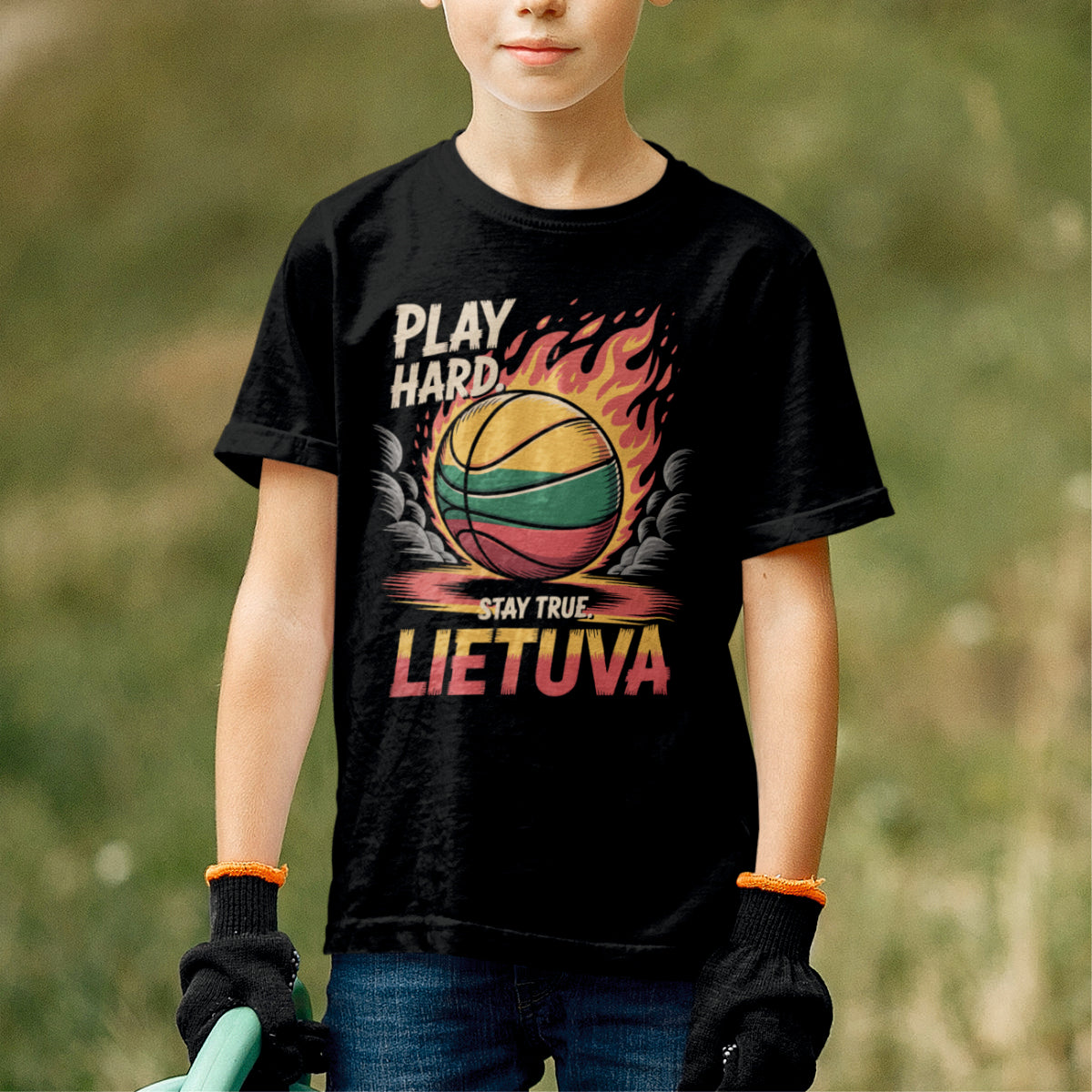 Juodi vaikiški marškinėliai "Play hard"