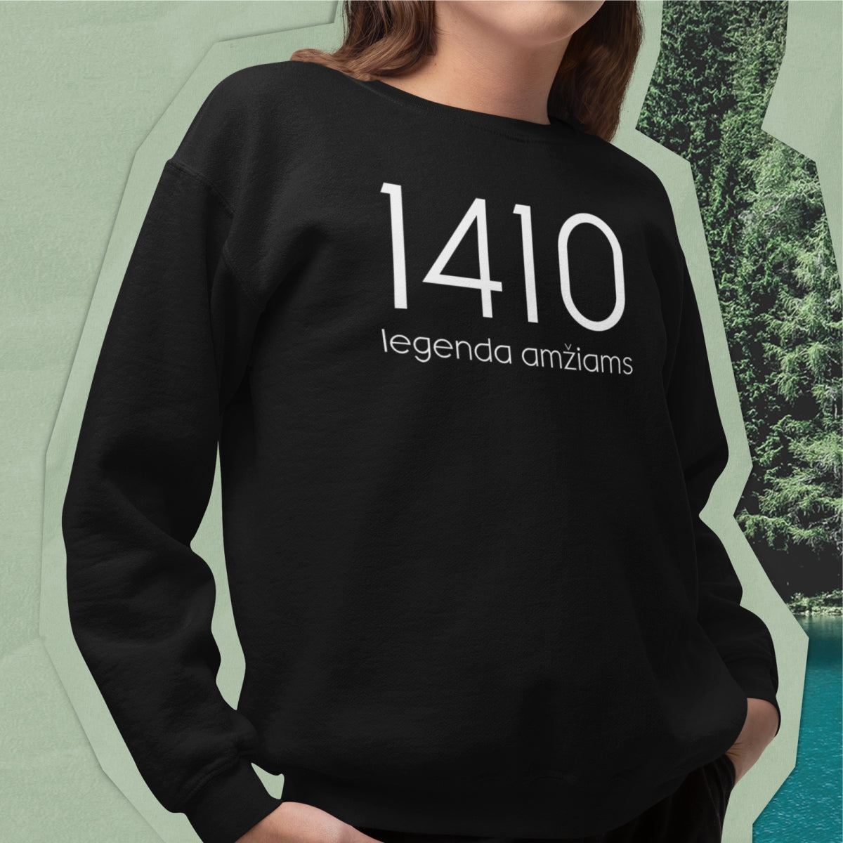 Juodas UNISEX džemperis be gobtuvo "1410"