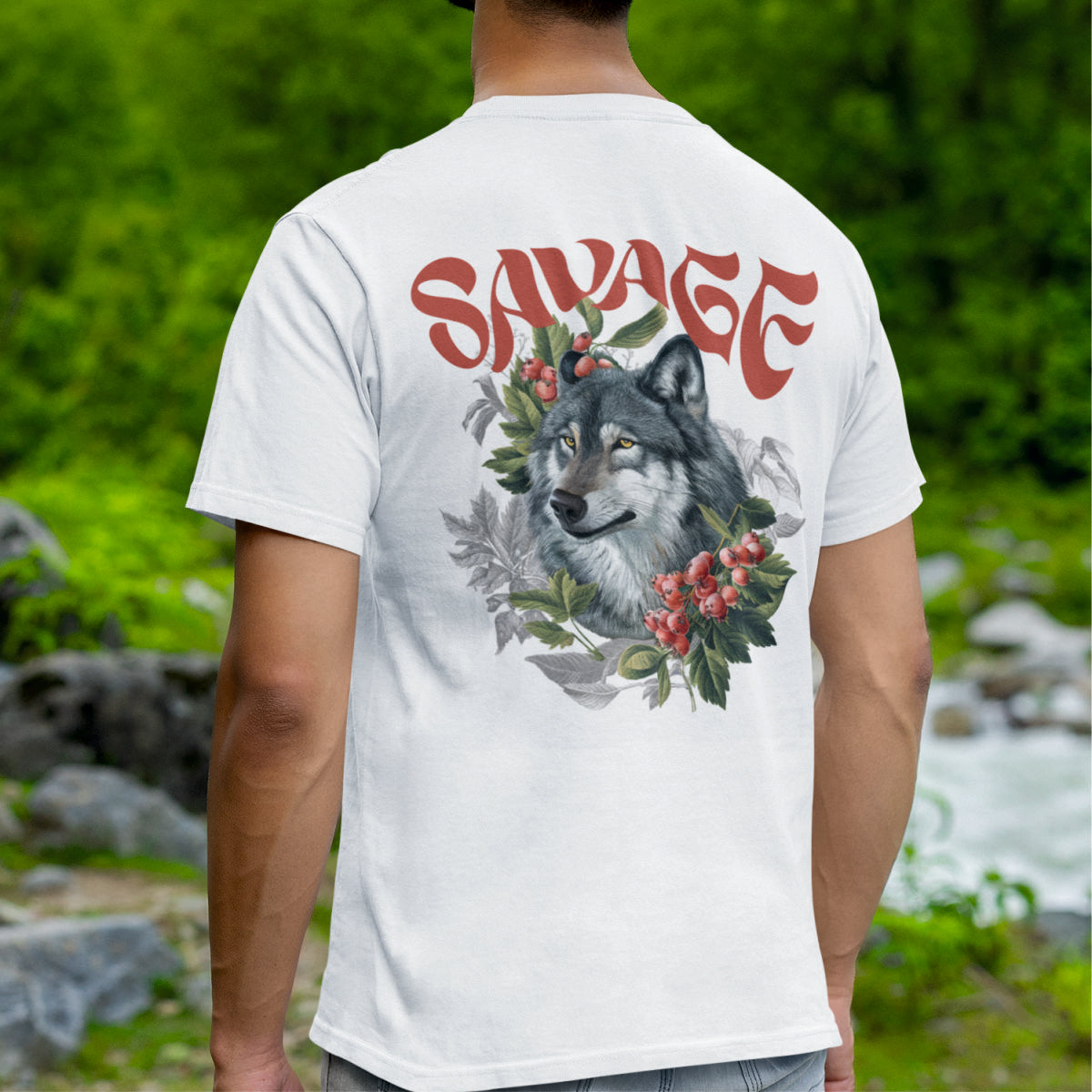 Balti marškinėliai su spauda ant nugaros  "Savage"