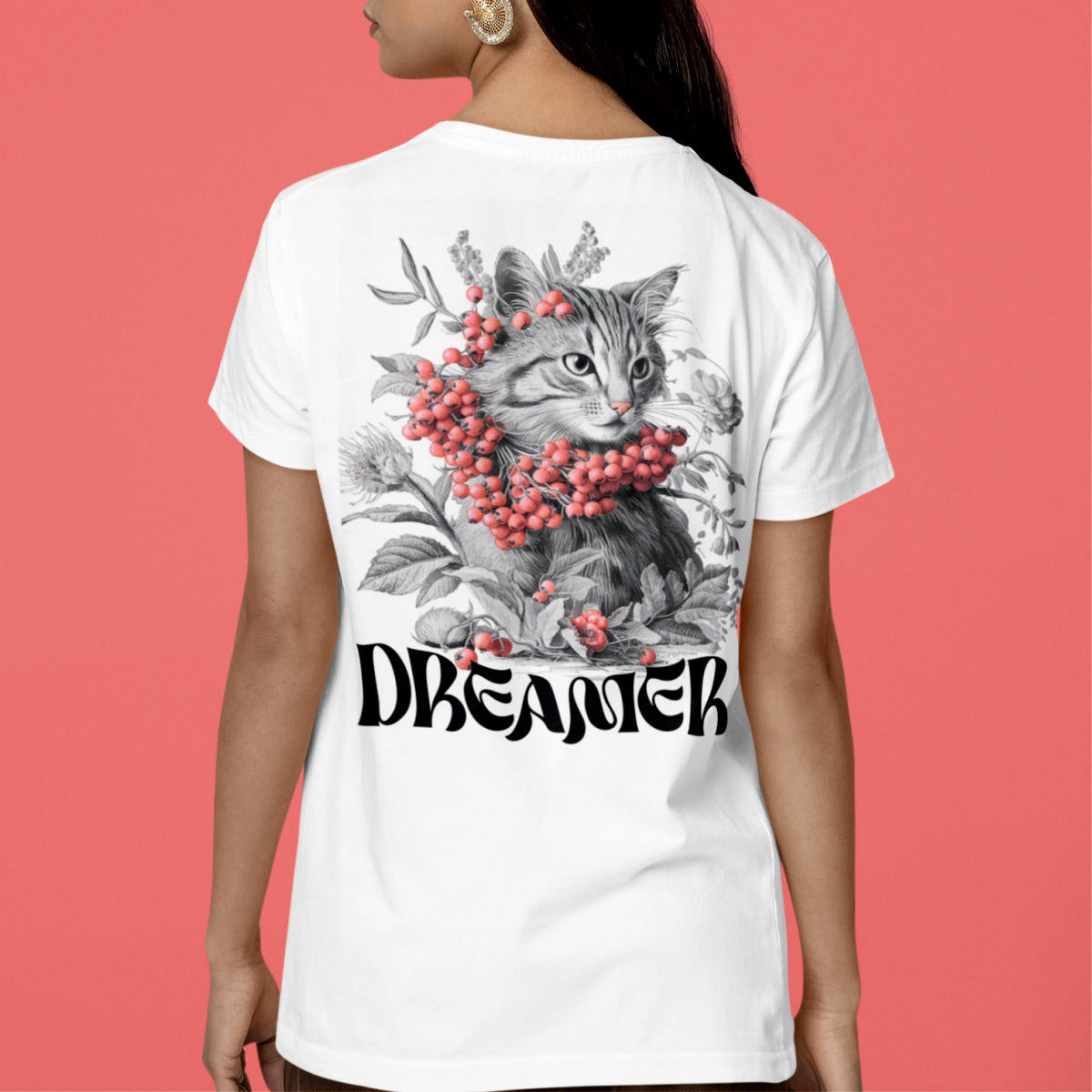 Balti marškinėliai su spauda ant nugaros  "Dreamer“