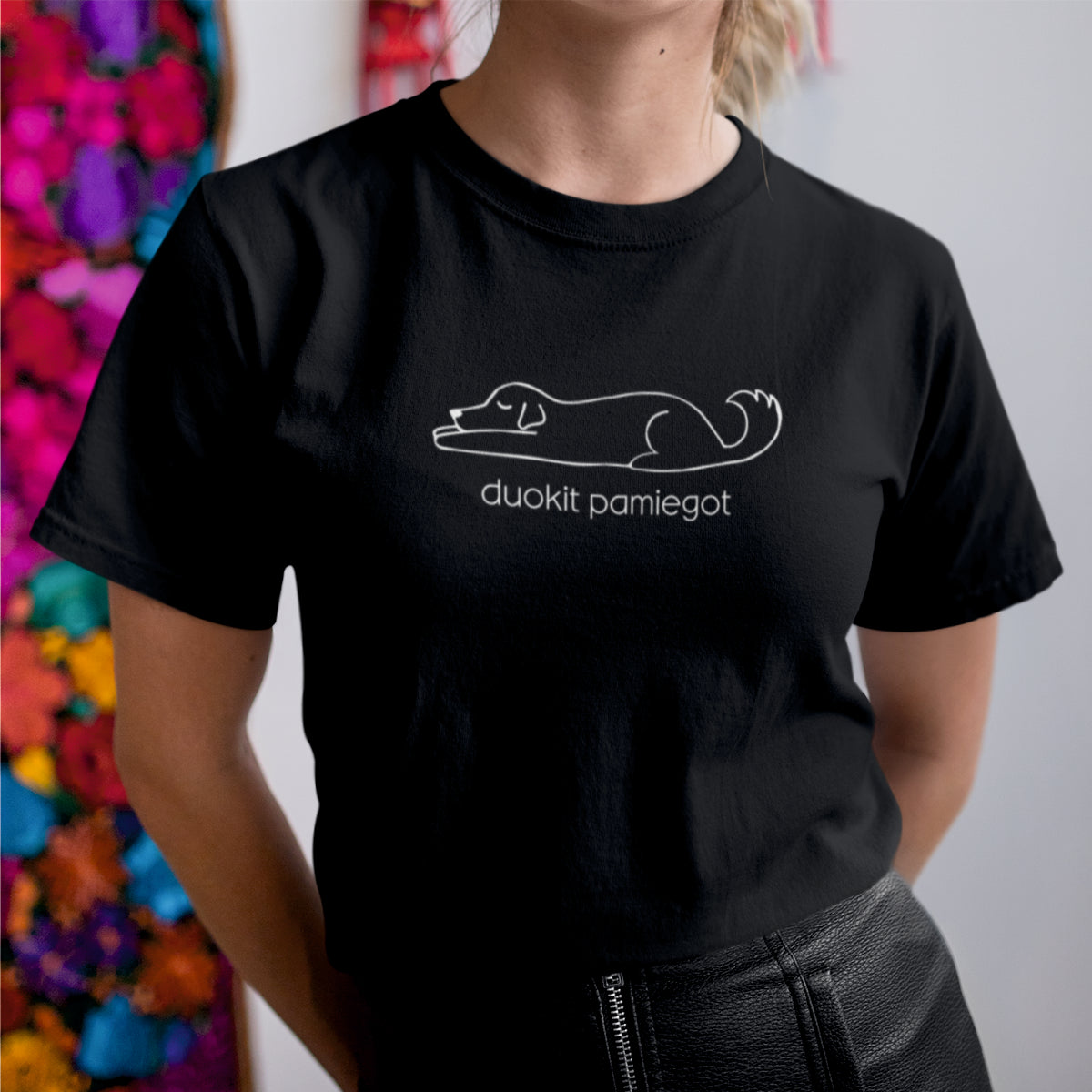 Juodi UNISEX marškinėliai "Duokit pamiegot"