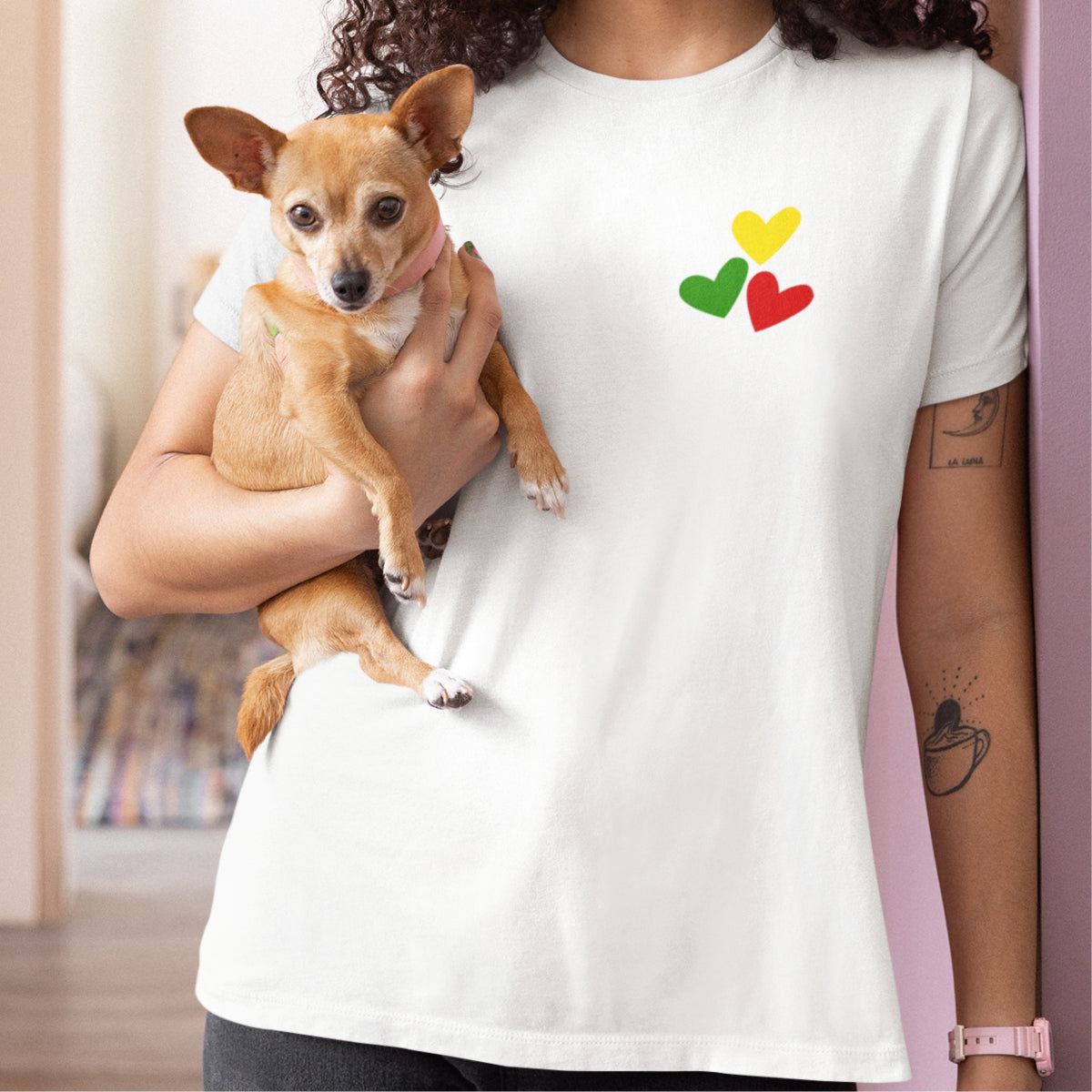 Balti UNISEX marškinėliai "Trys lietuviškos širdelės"