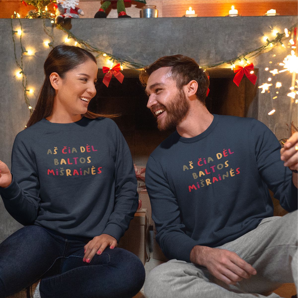 Mėlyni džemperiai be gobtuvų poroms „Aš čia dėl baltos mišrainės“