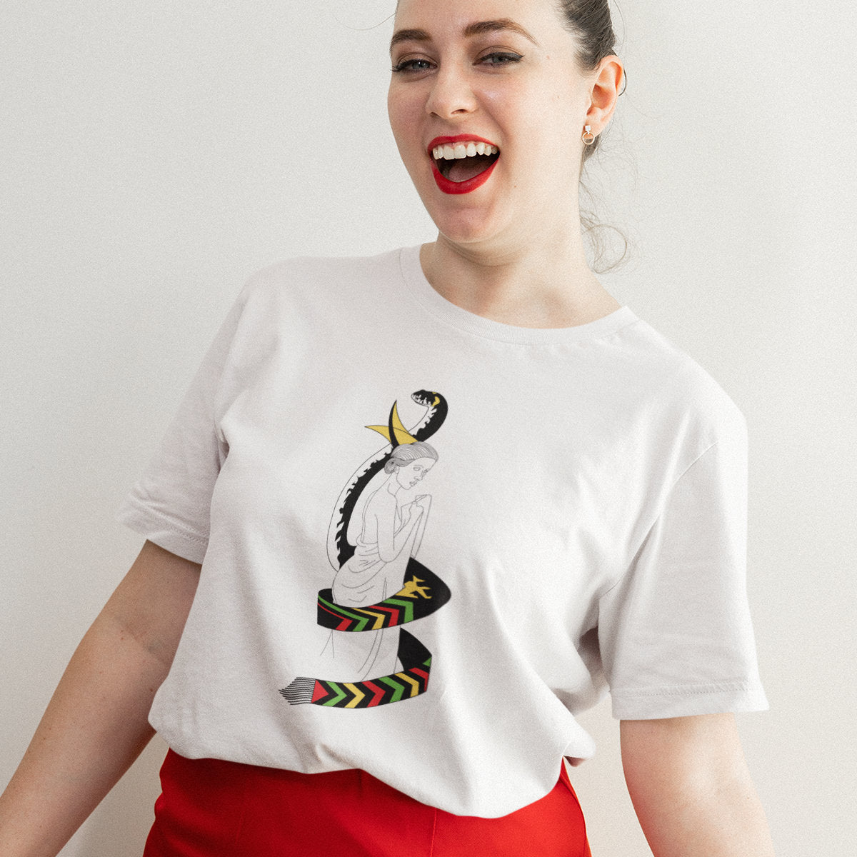 Balti UNISEX marškinėliai "Eglė žalčių karalienė“ JUODOJO PENKTADIENIO Pasiūlymas (M) Pagaminta prekė