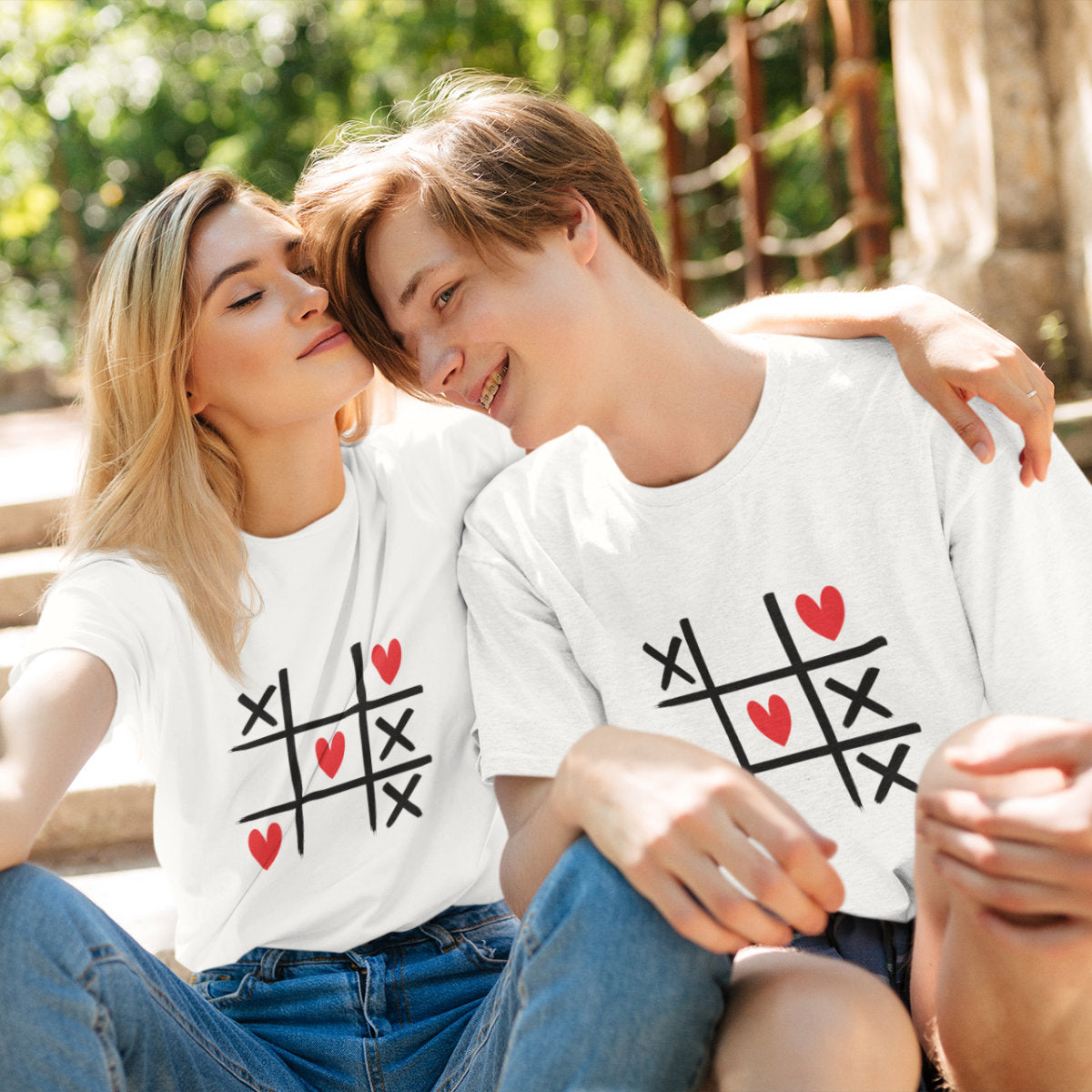 Balti unisex marškinėliai poroms „Širdutės ir iksai“