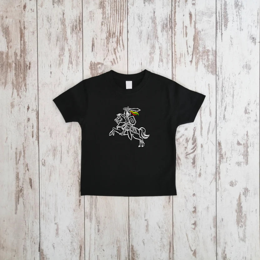 Juodi vaikiški marškinėliai "Lietuvos Vytis“ JUODOJO PENKTADIENIO pasiūlymas! (10 metų)