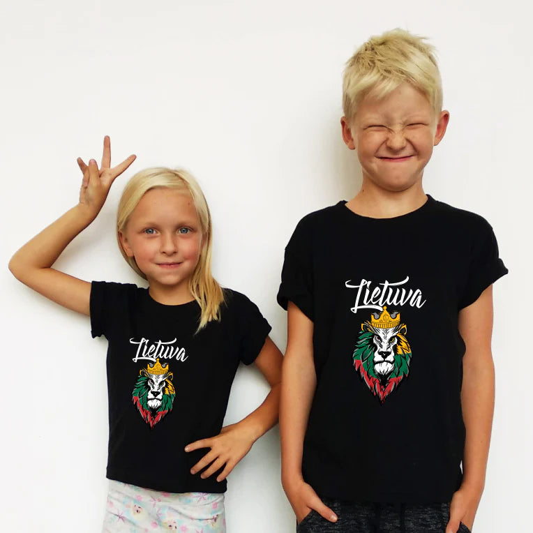 Juodi vaikiški marškinėliai "Liūtas“ (6 metų vaikui). Pagaminta prekė. Greitas išsiuntimas!