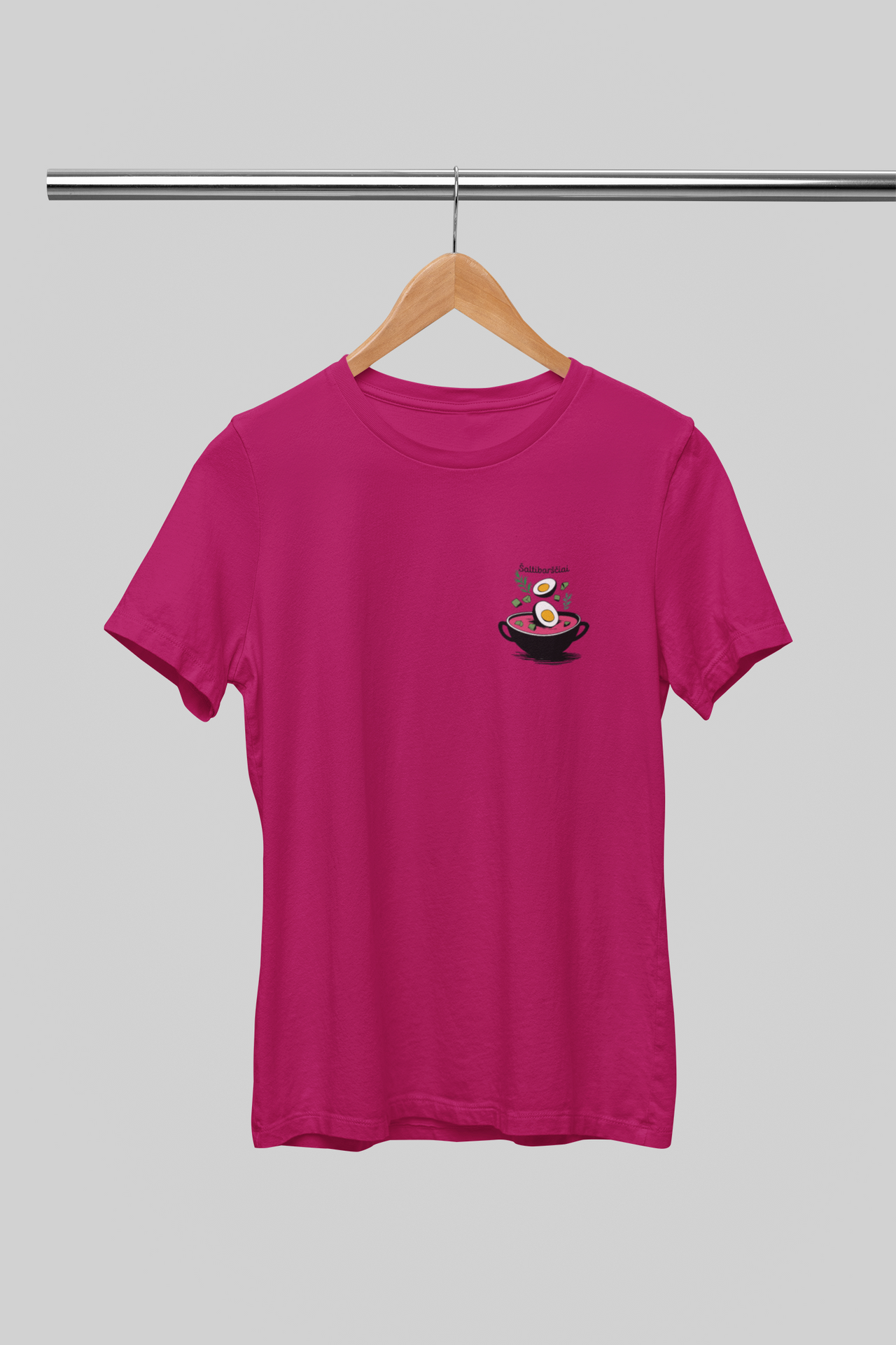 Fuksia spalvos UNISEX marškinėliai "Puodelis šaltibarščių širdyje"