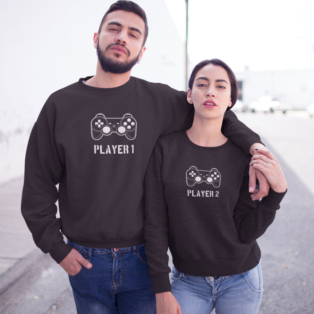 Juodi džemperiai be gobtuvų poroms „Player“
