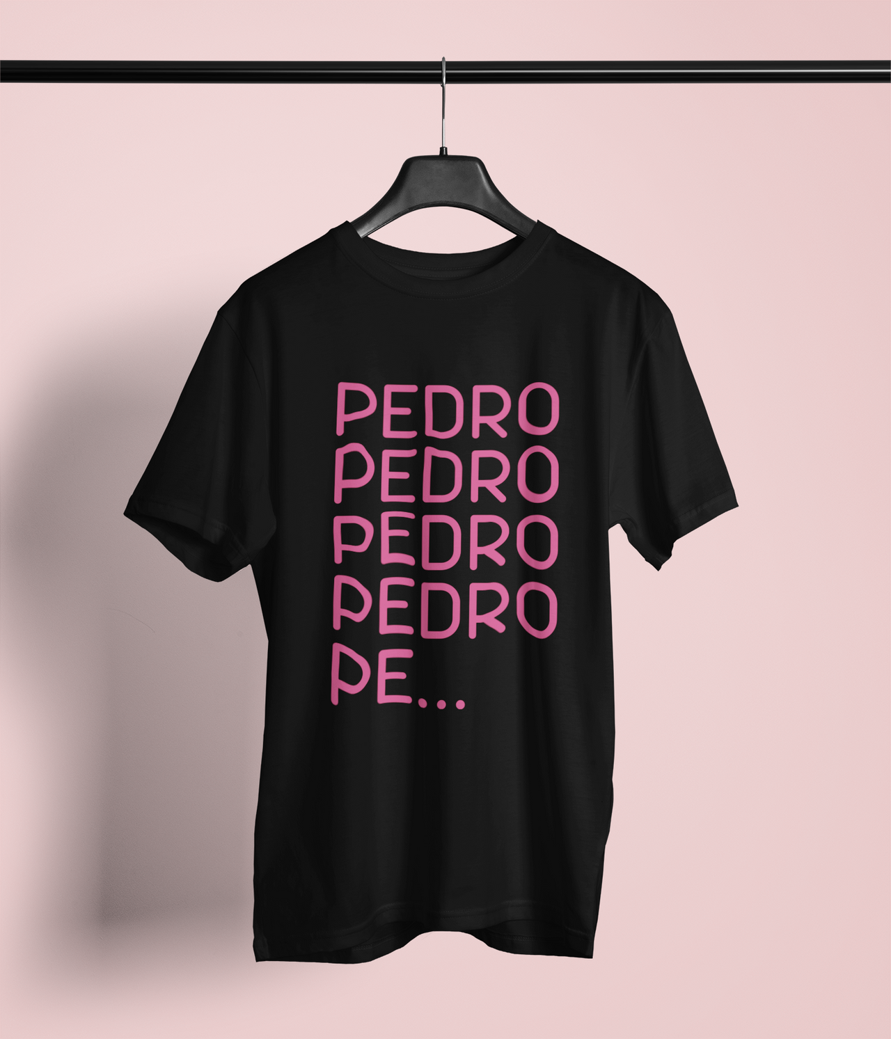 Juodi Unisex marškinėliai PEDRO PEDRO PEDRO rožinis užrašas