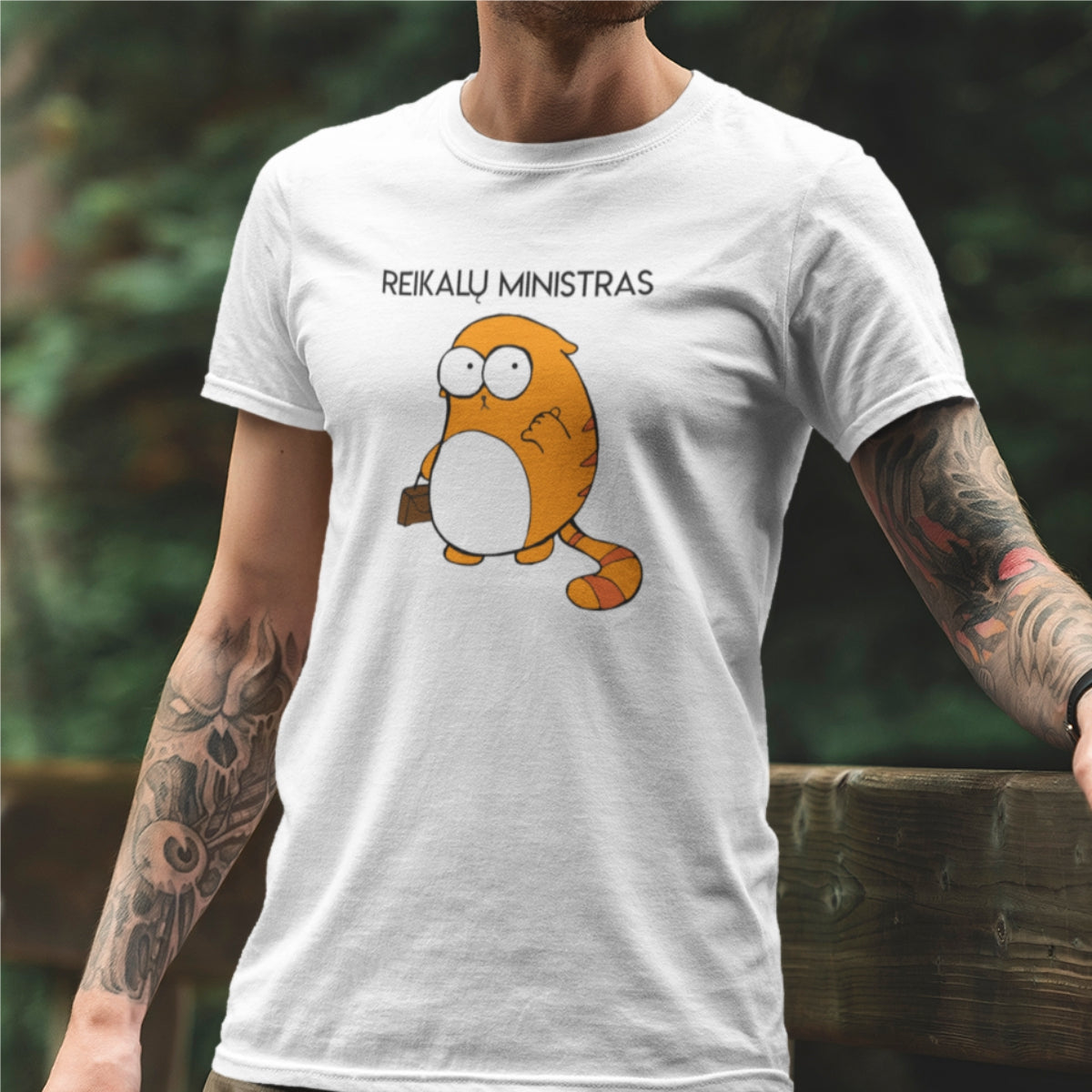 Balti UNISEX marškinėliai "Reikalų ministras"