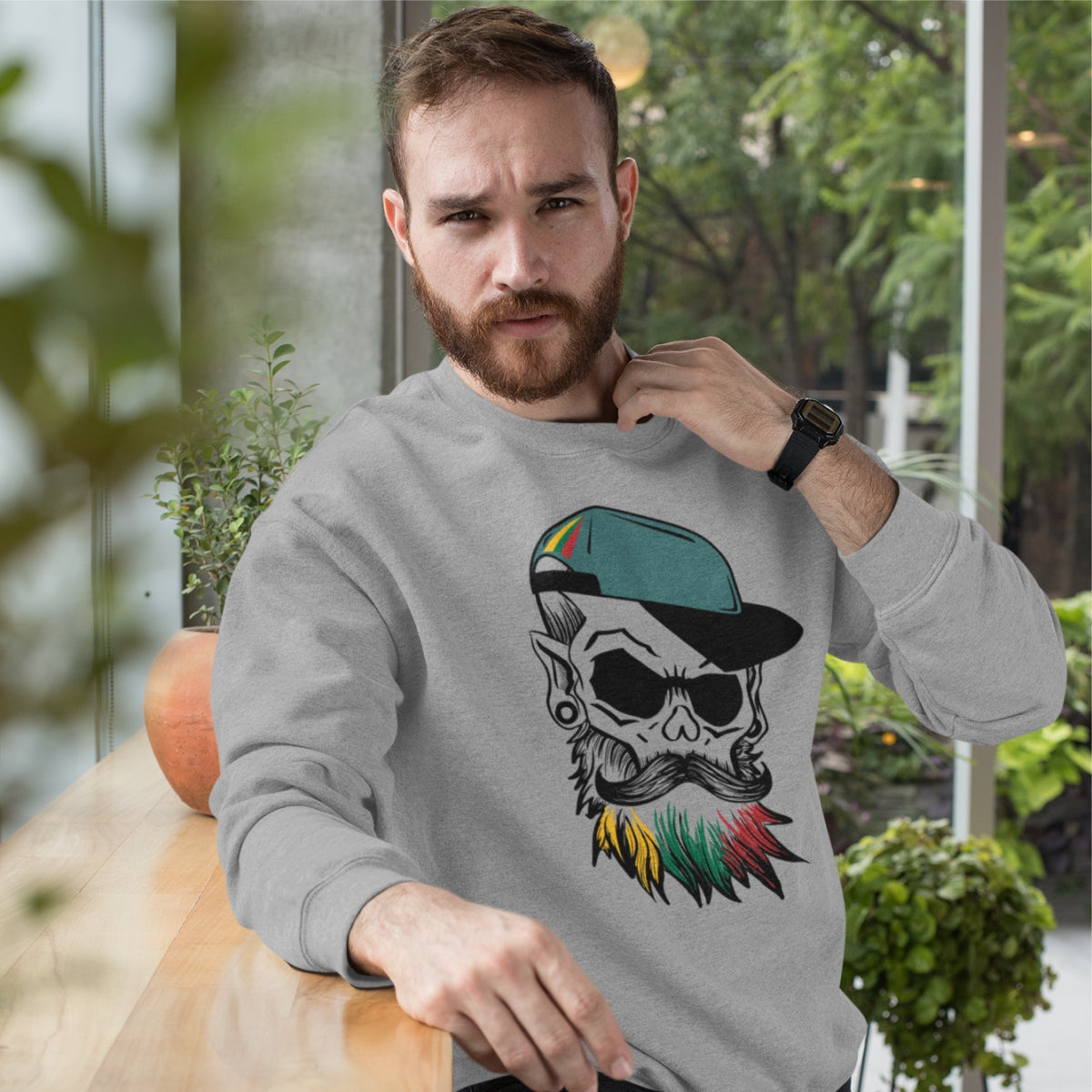 Pilkas melanžinis UNISEX džemperis be gobtuvo "Barzda su kepure" (M dydis) ŠIURPNAČIO PASIŪLYMAS