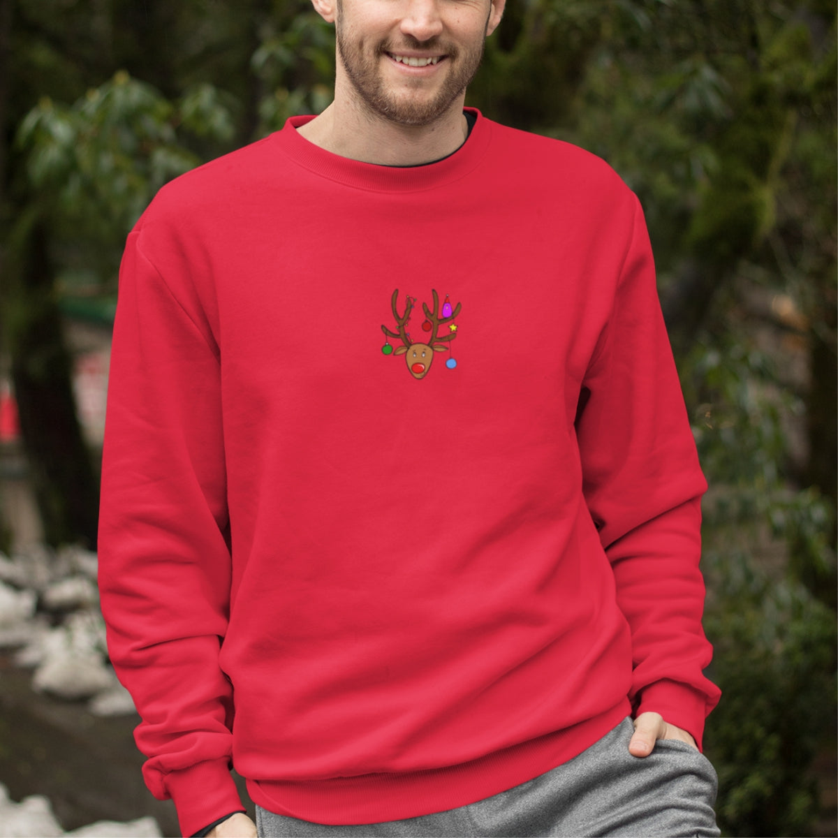 Raudonas kalėdinis džemperis su spauda "Briedžiukas" (XS, S, M, L dydis) ŠIURPNAKČIO PASIŪLYMAS