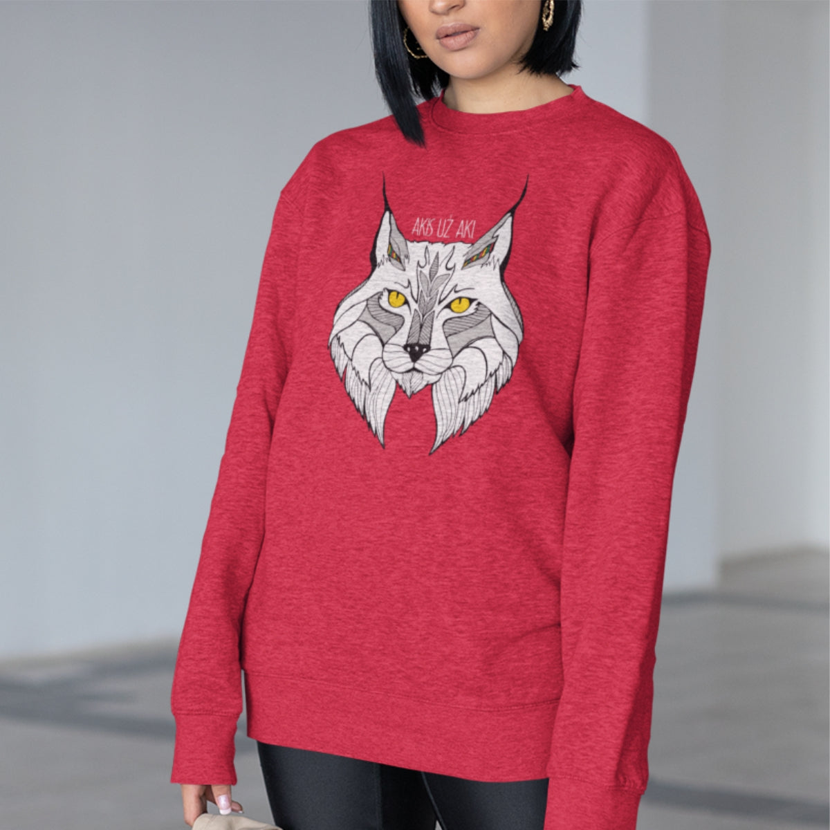 Raudonas UNISEX džemperis be gobtuvo "Nespalvota lūšis"