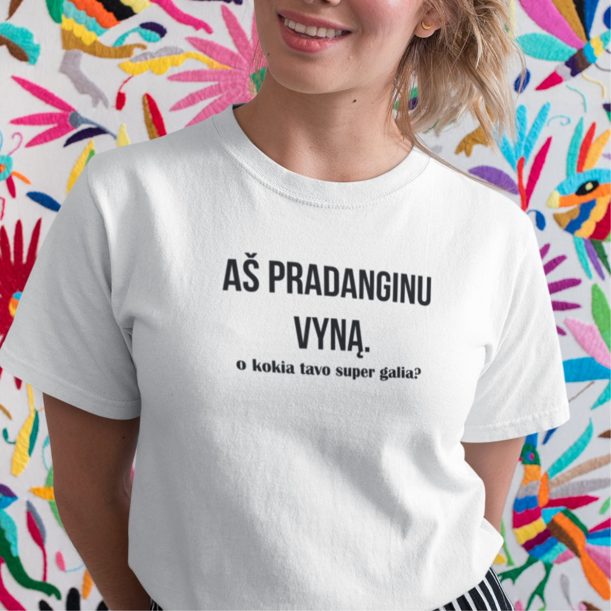 Balti UNISEX marškinėliai "Aš pradanginu vyną"