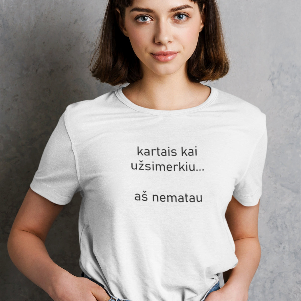 Balti UNISEX marškinėliai "Kartais kai užsimerkiu"