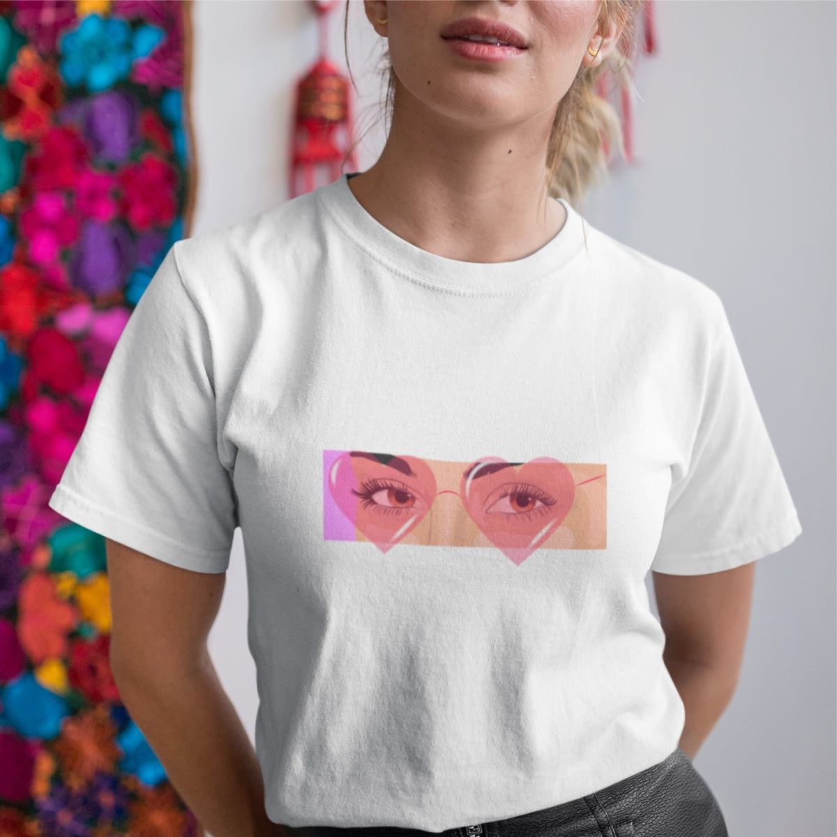 Balti UNISEX marškinėliai "Rožiniai akiniai"