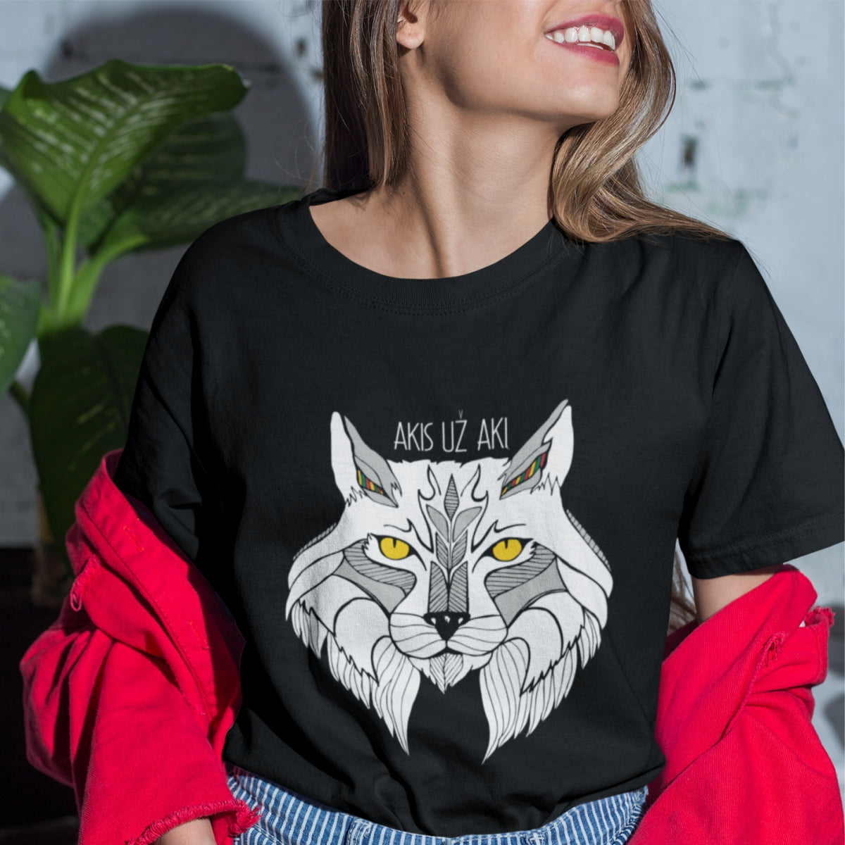 Juodi UNISEX marškinėliai "Nespalvota lūšis"