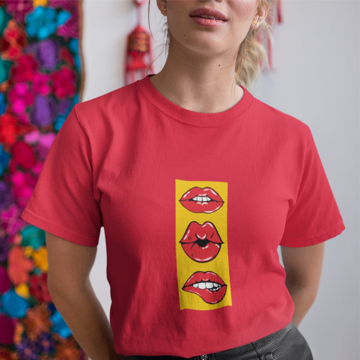 Raudoni UNISEX marškinėliai "Bučinukas"