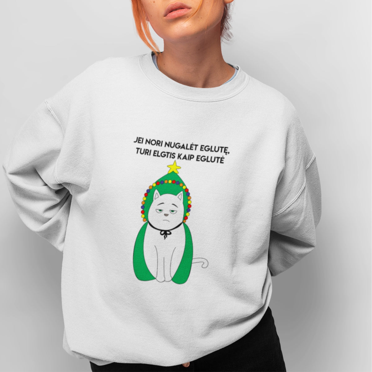 Baltas UNISEX džemperis be gobtuvo "Jei nori nugalėti eglutę"