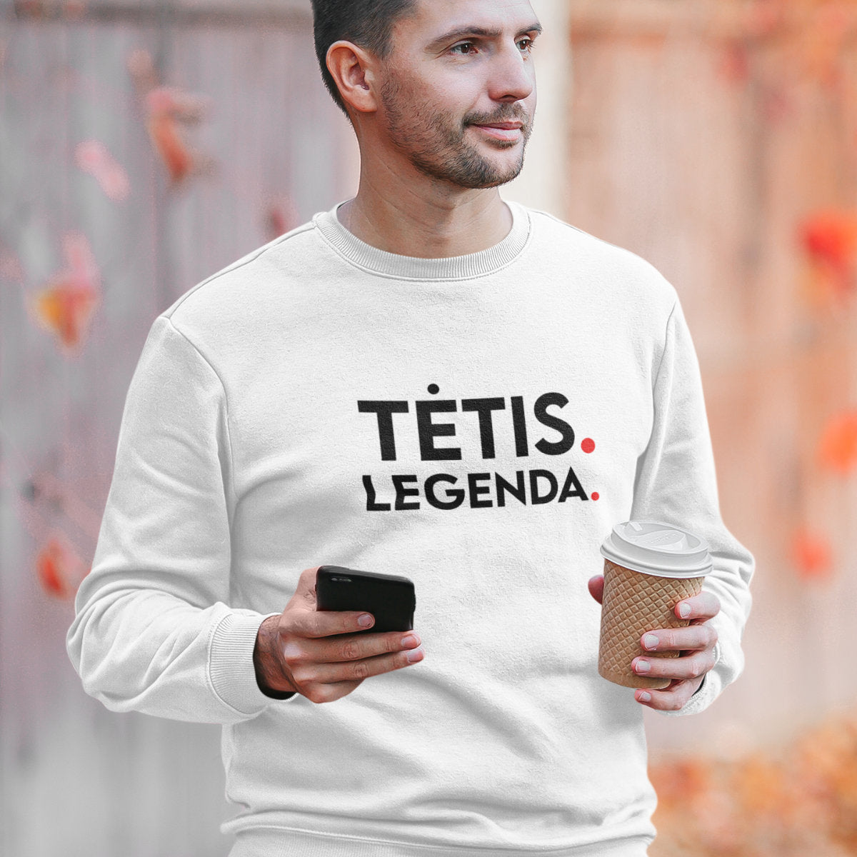 Baltas džemperis be gobtuvo su užrašu "Tėtis legenda"