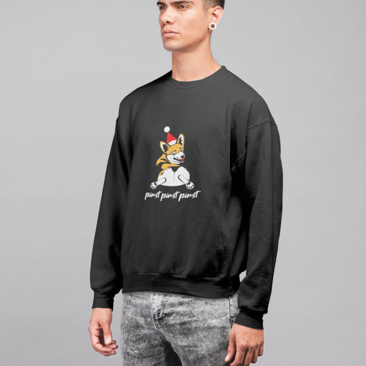Juodas UNISEX kalėdinis džemperis be gobtuvo "Pirst pirst pirst"