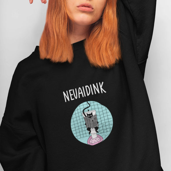 Juodas UNISEX džemperis be gobtuvo "Nevaidink"