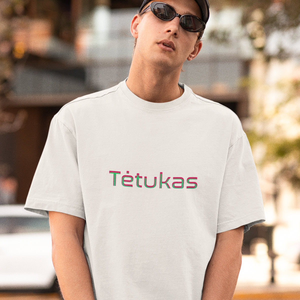 Balti marškinėliai su užrašu "Tėtukas"