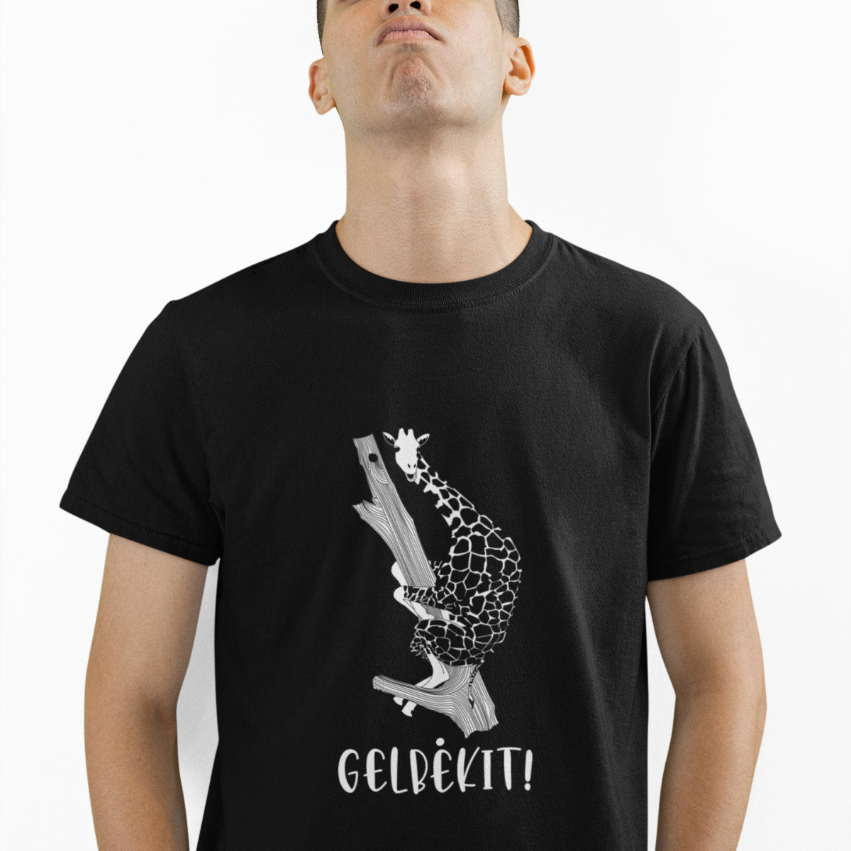 Juodi UNISEX marškinėliai "Gelbėkit žirafą"