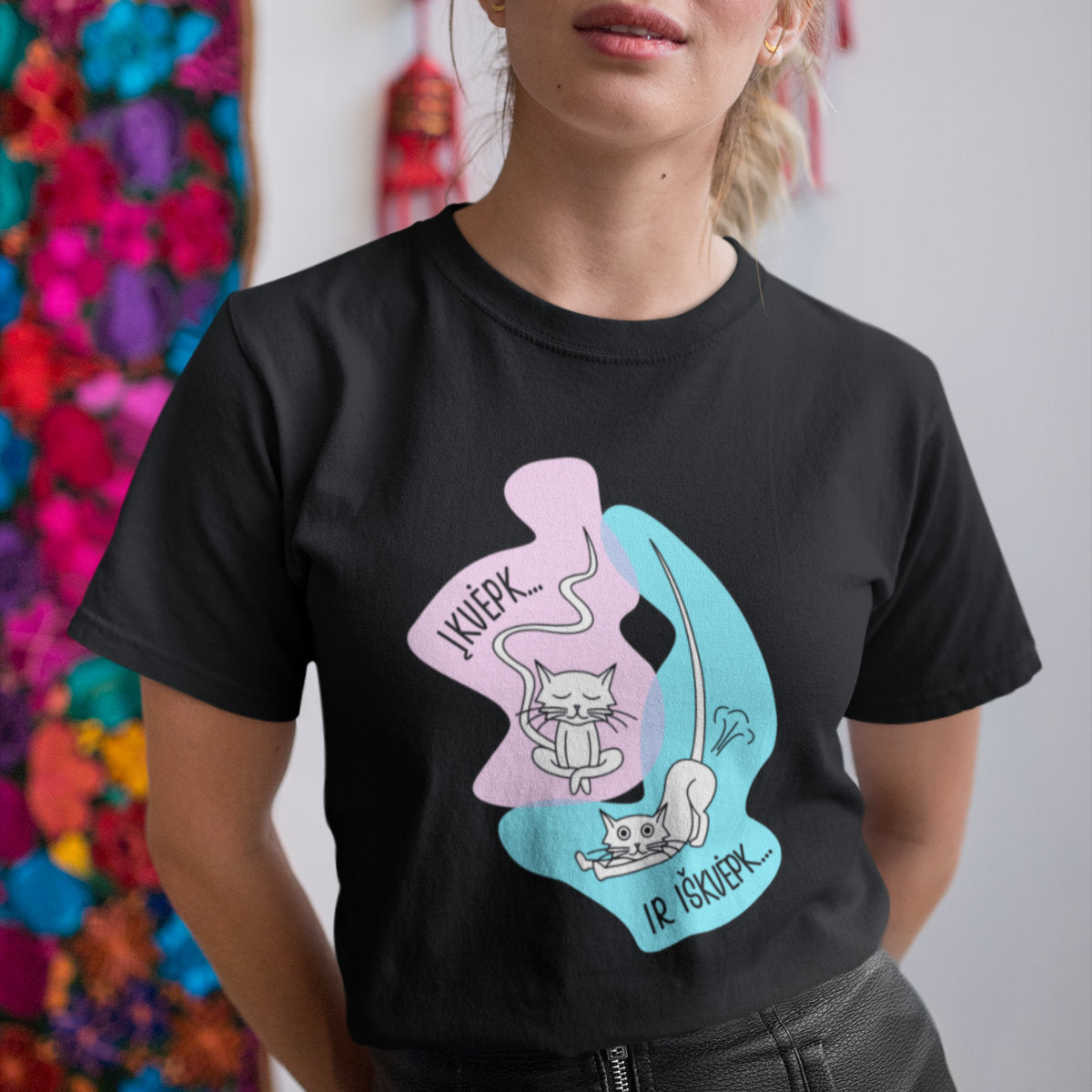 Juodi UNISEX marškinėliai "Įkvėpk ir iškvėpk"