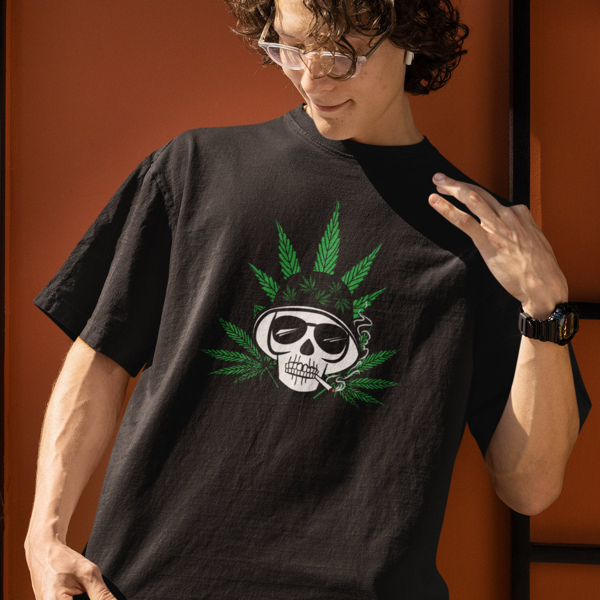 Juodi UNISEX marškinėliai "Kanapinis“