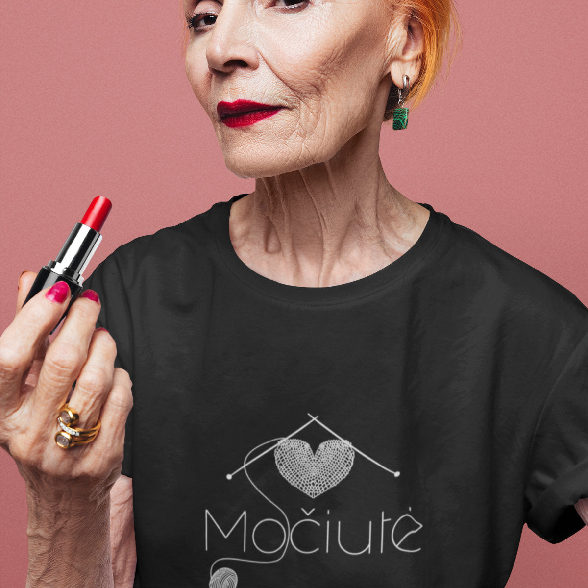 Juodi unisex marškinėliai "Močiutės mezginys“