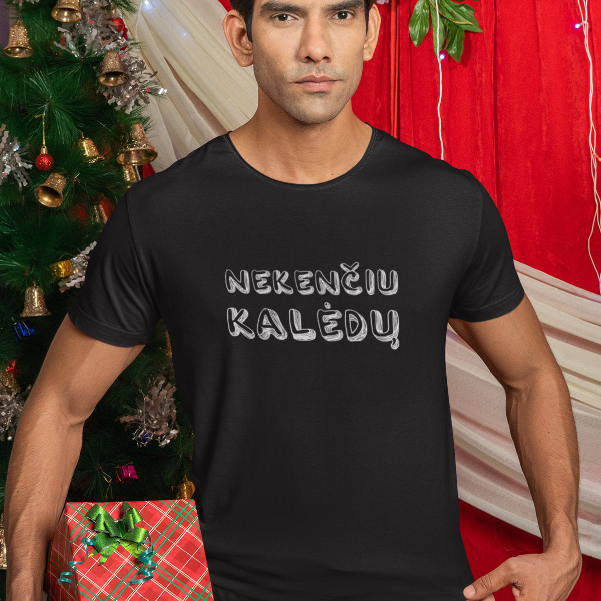 Juodi UNISEX marškinėliai "Nekenčiu Kalėdų"