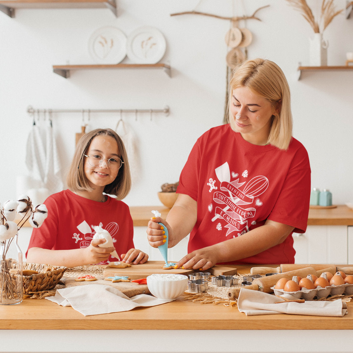 Raudoni UNISEX marškinėliai "Sausainių kepejai"