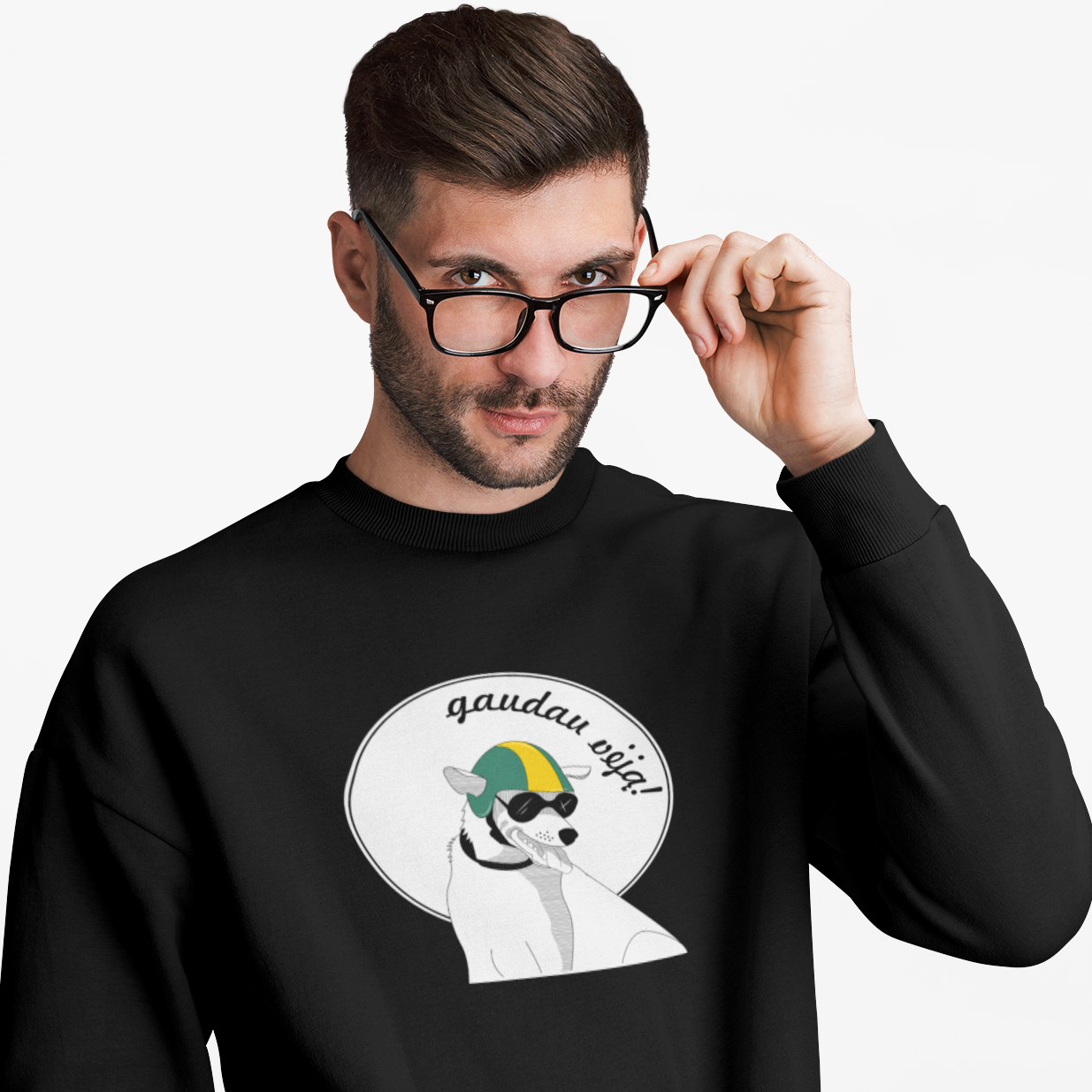 Juodas džemperis be gobtuvo "Gaudau vėją"