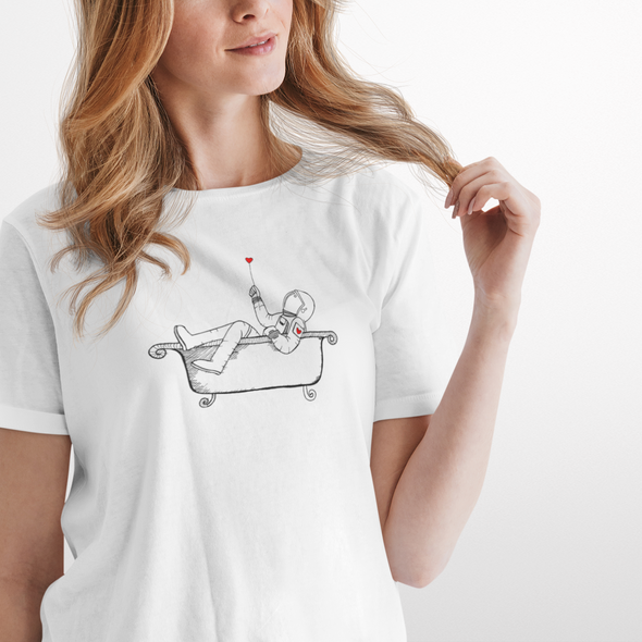 Balti ekologiškos medvilnės marškinėliai "Kosmonautas vonioje"