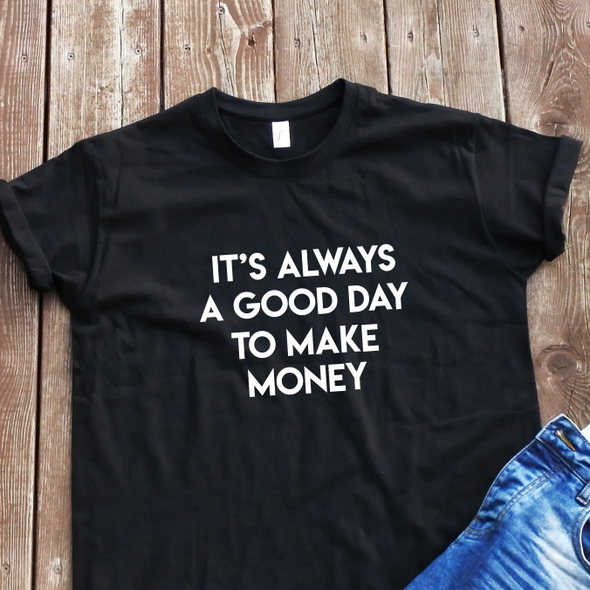 Juodi marškinėliai "A good day"