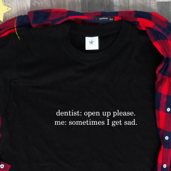Juodi marškinėliai "Sometimes I get sad"