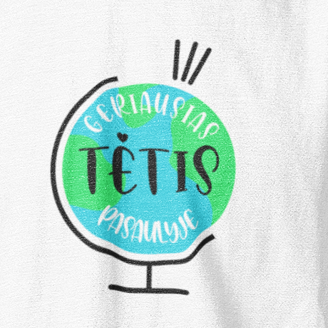 Balti marškinėliai su užrašu "Geriausias tėtis pasaulyje"
