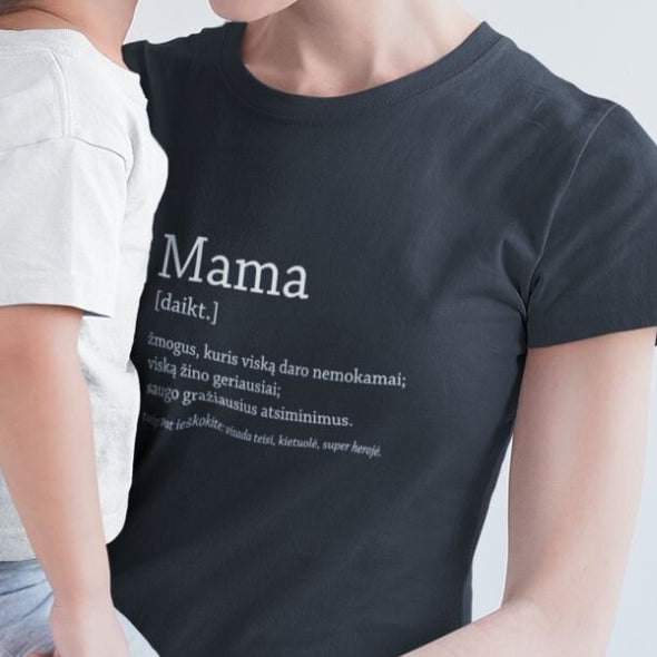 Juodi moteriški marškinėliai "Mamos aprašymas"