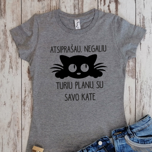 Pilki moteriški medvilniniai marškinėliai "Turiu reikalų su savo kate"