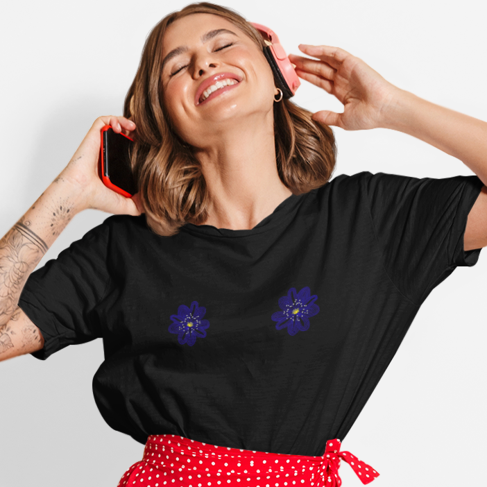 Juodi UNISEX marškinėliai "Žibuoklės“